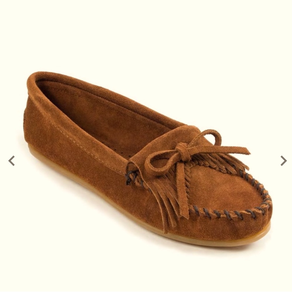 7.5 MINNETONKA Shoes